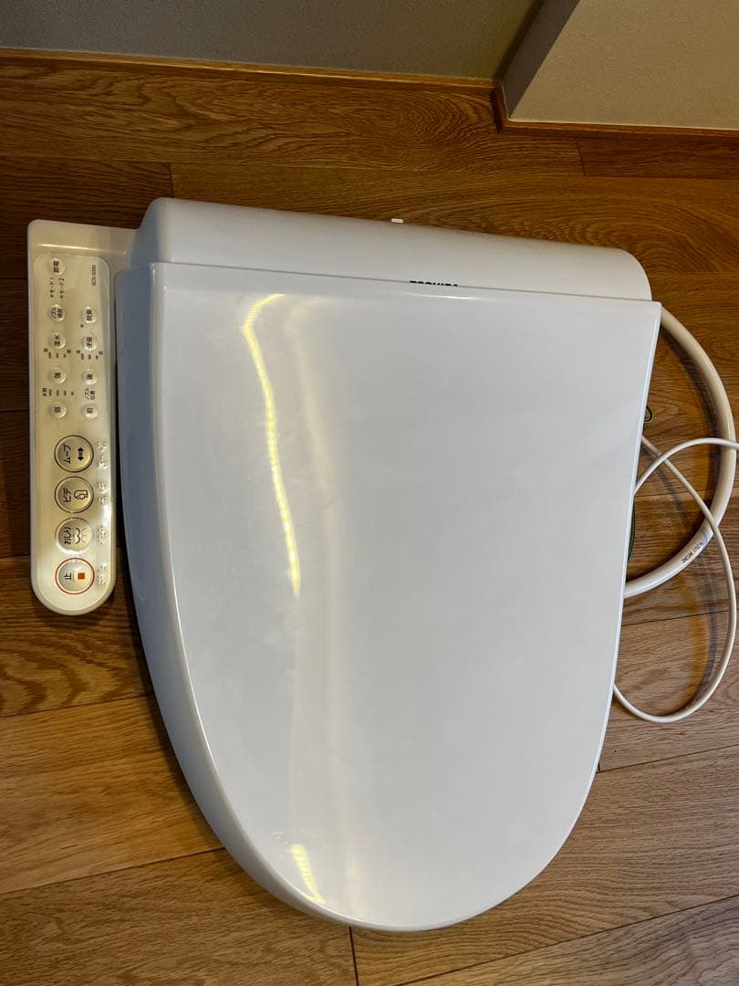 TOSHIBA ウォシュレット 瞬間式 温水洗浄便座SCS-S300