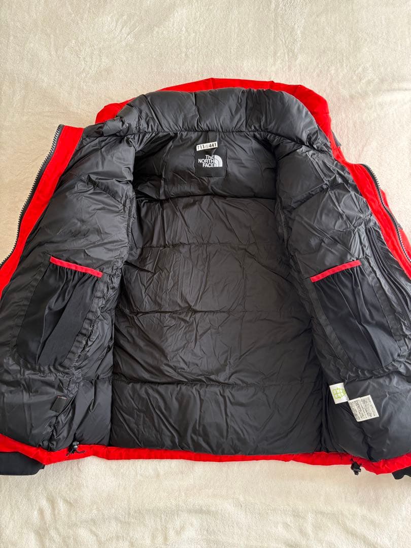 【クリーニング済】THE NORTHFACEバルトロライトジャケット 赤M