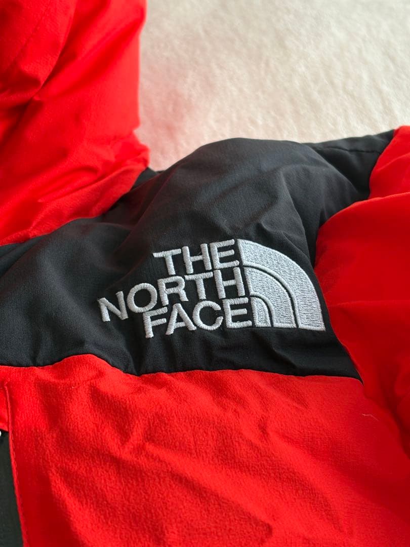 【クリーニング済】THE NORTHFACEバルトロライトジャケット 赤M