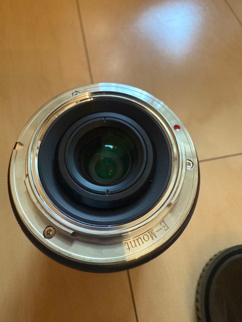 TTArtisan 40mm f/2.8 マクロレンズ