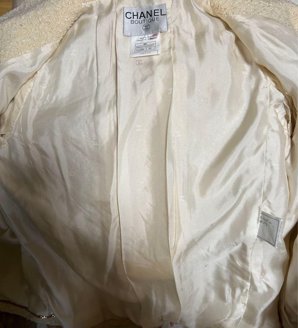 UUページ CHANELツィードテーラードジャケットロゴボタン