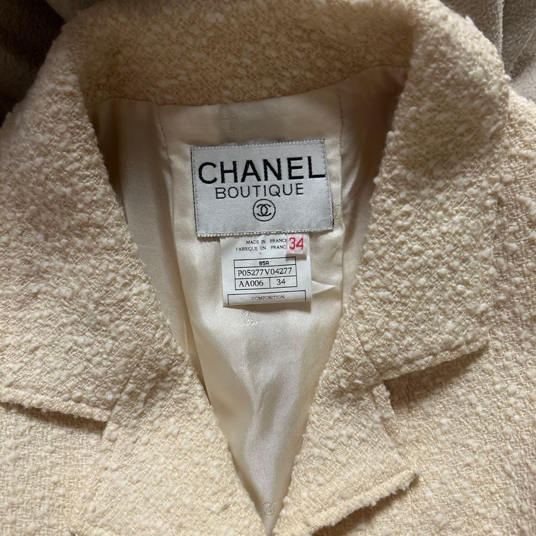 UUページ CHANELツィードテーラードジャケットロゴボタン