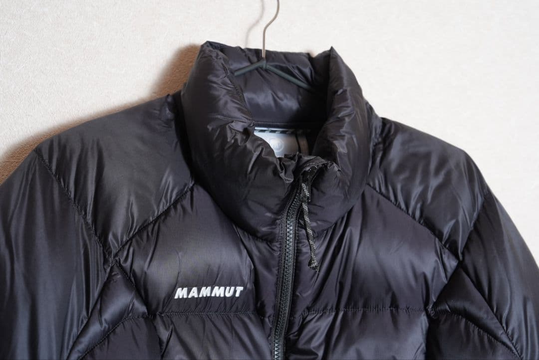 未使用　MAMMUT　マムート　ダウンジャケット　M