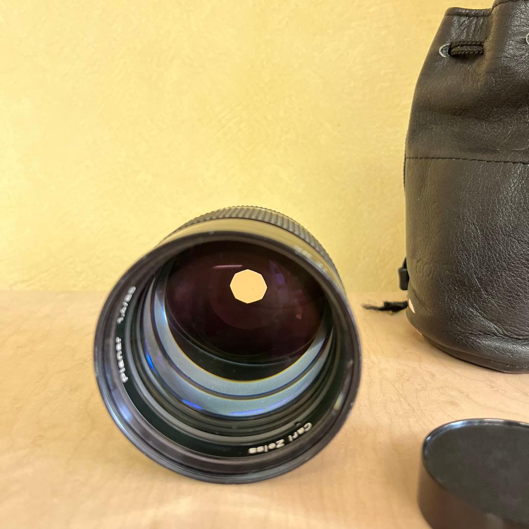 Carl Zeiss Planar 85mm F1.4 T* コンタックス