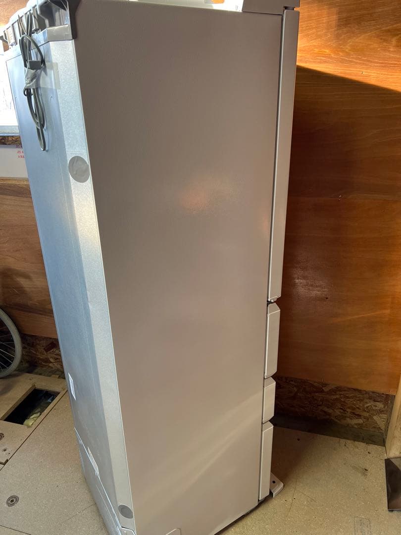 【美品】SHARP SJ-FA46KL-W 冷蔵庫 457L ホワイト 2023