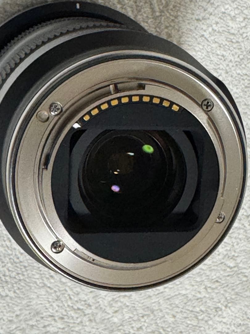 値下　ほぼ未使用 美品　TAMRON17-50mm F/4 Di III VXD