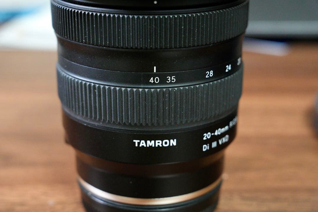 TAMRON 20-40mm F/2.8 Di III VXD プロテクター付