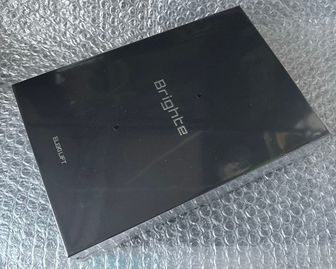 【新品】Brighte 美顔器 リフトアップ エレキリフト　ブライト