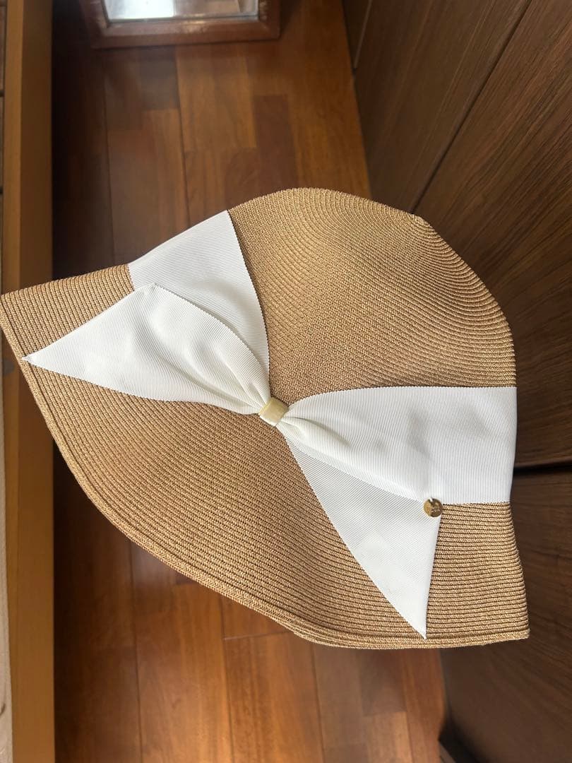 【新品未使用】アシーナニューヨーク　リサコ　ホワイトリボン