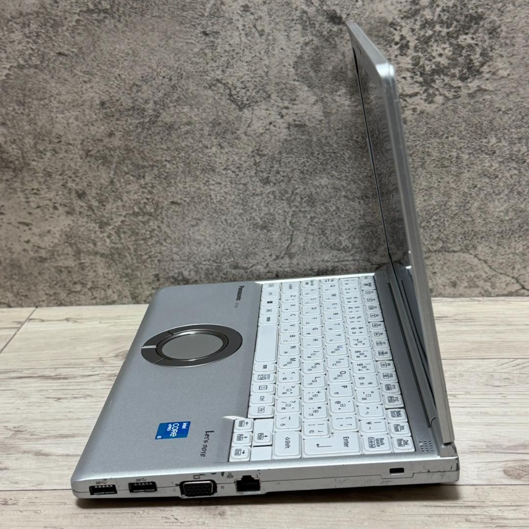 ☆美品☆Panasonic Let's note SV1 Corei5　16GB