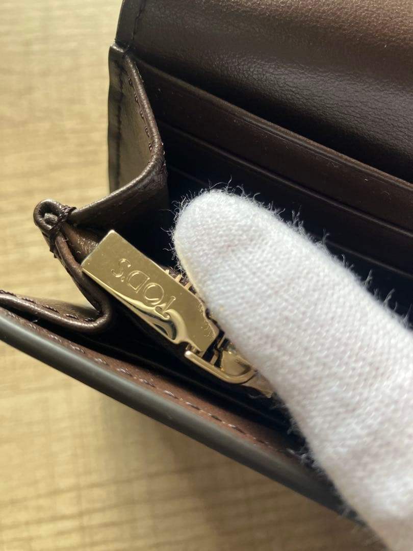 トッズ　パイソン　長財布