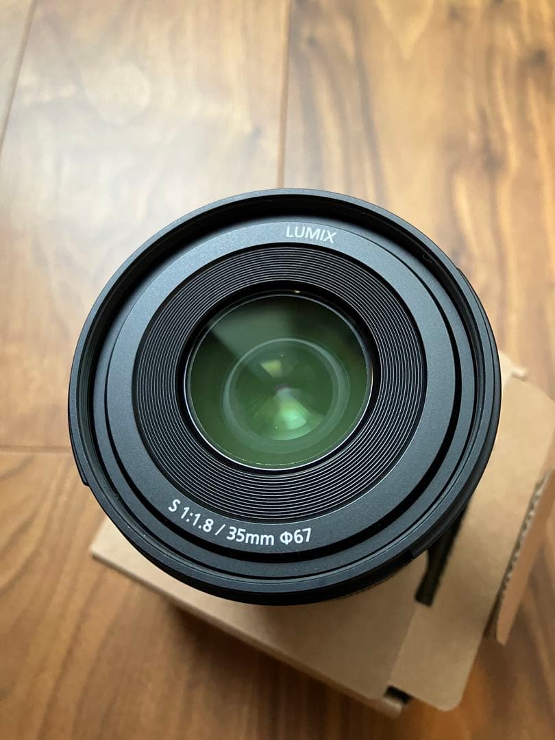 LUMIX 35mm F1.8 (Lマウント)
