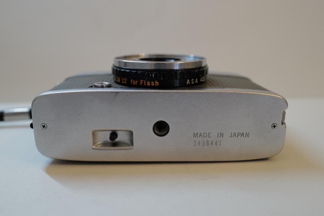 整備済 OLYMPUS PEN EE-2 オリンパス ハーフフィルムカメラ