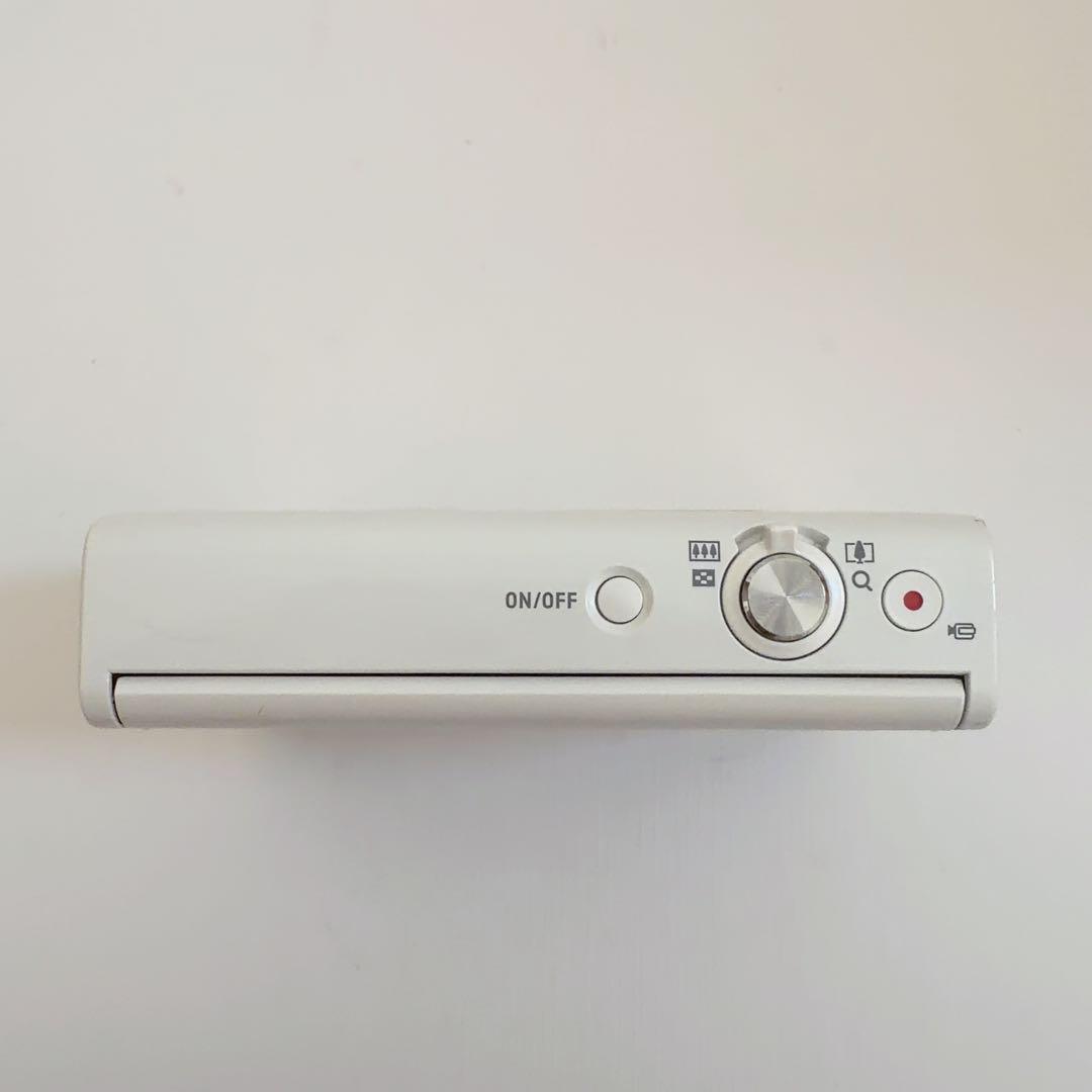 CASIO カシオ EXILIM EX-ZR50 デジカメ