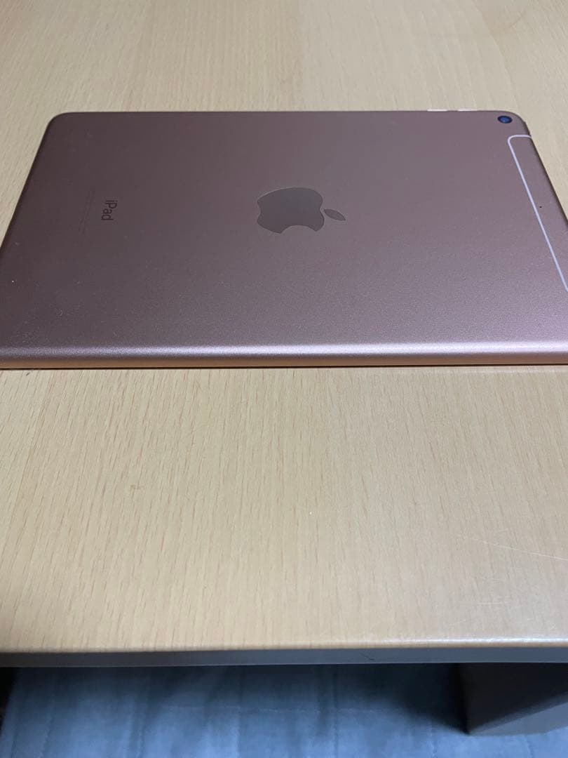 y*8様 Apple iPadmini 第5世代