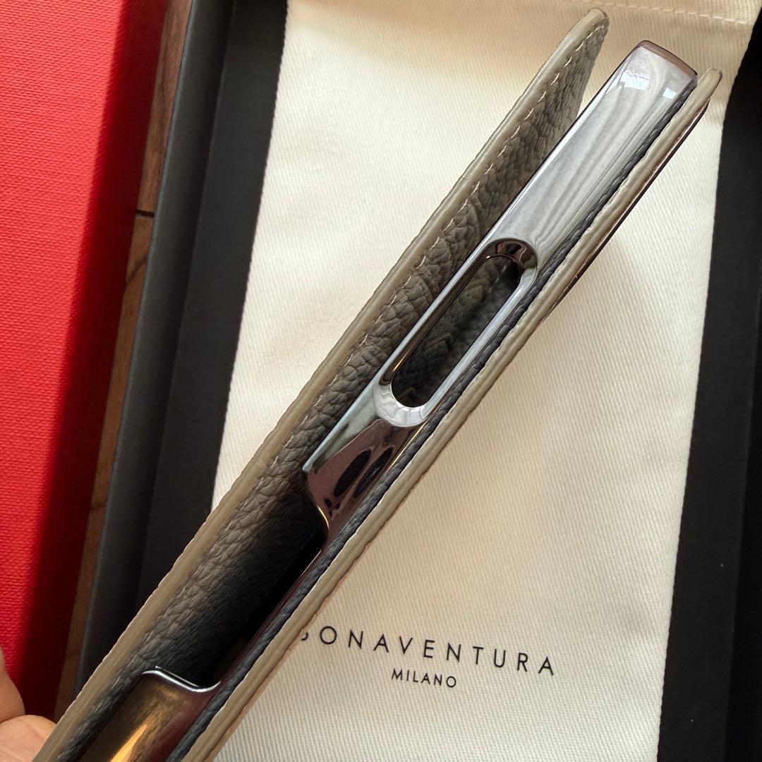 休日値下♡新品♡ BONAVENTURA iPhone16 Pro 手帳型ケース