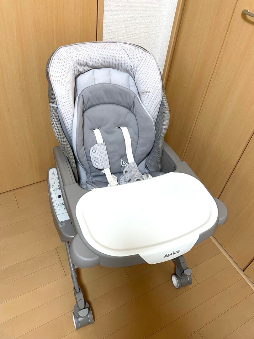 アップリカ　ハイローチェア　ユラリズムオートAC