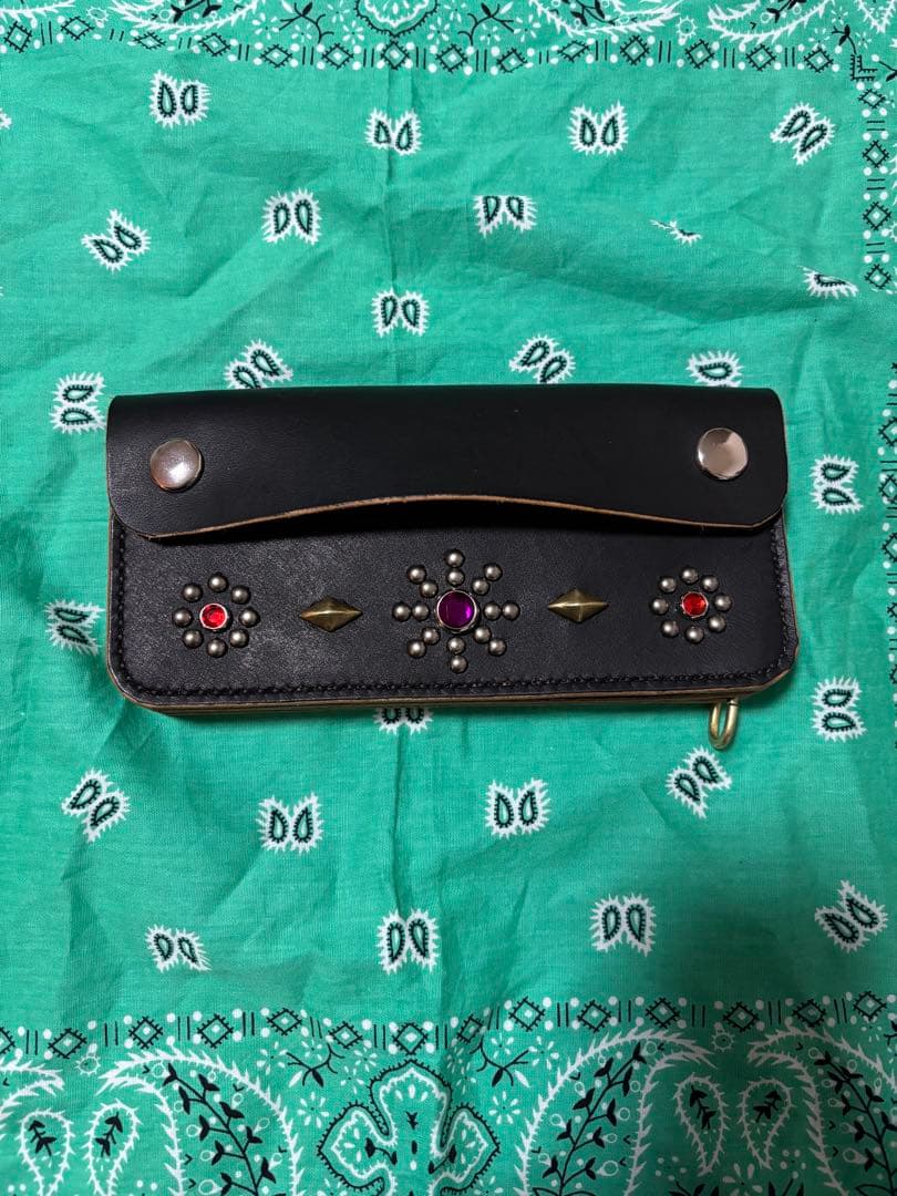 ロングトラッカーウォレット　三層　丘染め　ハンドメイド　スタッズ