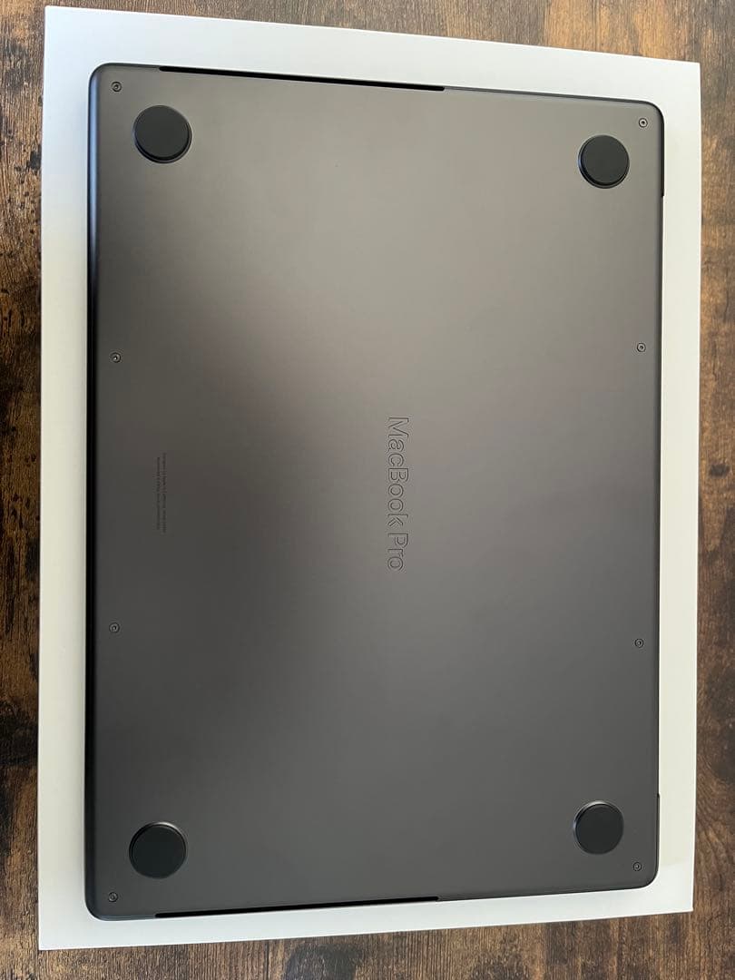 MacBookPro 14インチ M3Pro メモリ18GB/1TB【超美品】