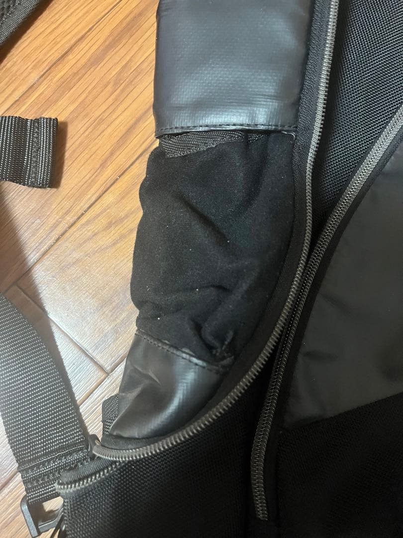 OAKLEY archive ワンショルダーバック y2k スカルロゴ ギミック