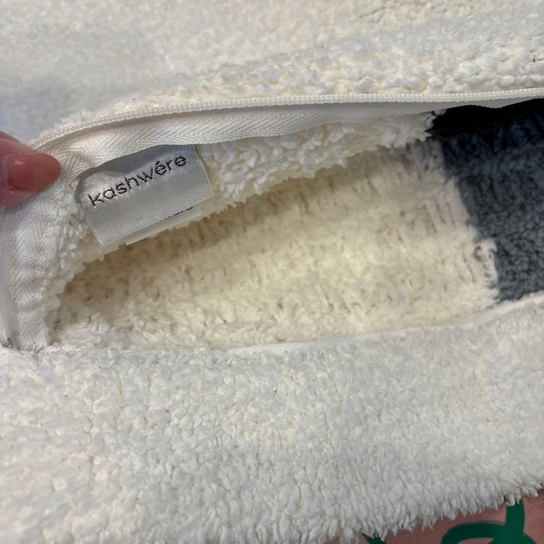 まり⭐︎カシウエア⭐︎美品〜枕カバー