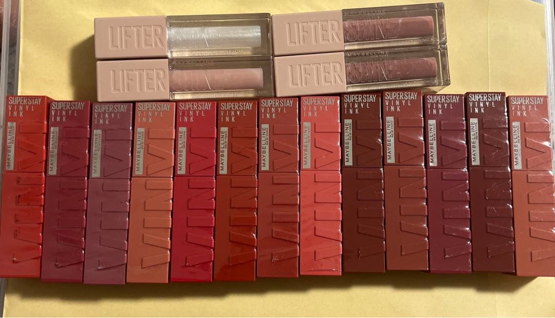 メイベリンリップ17本セット‼️口紅&リフターシャイン　新品未使用バラ売り❌