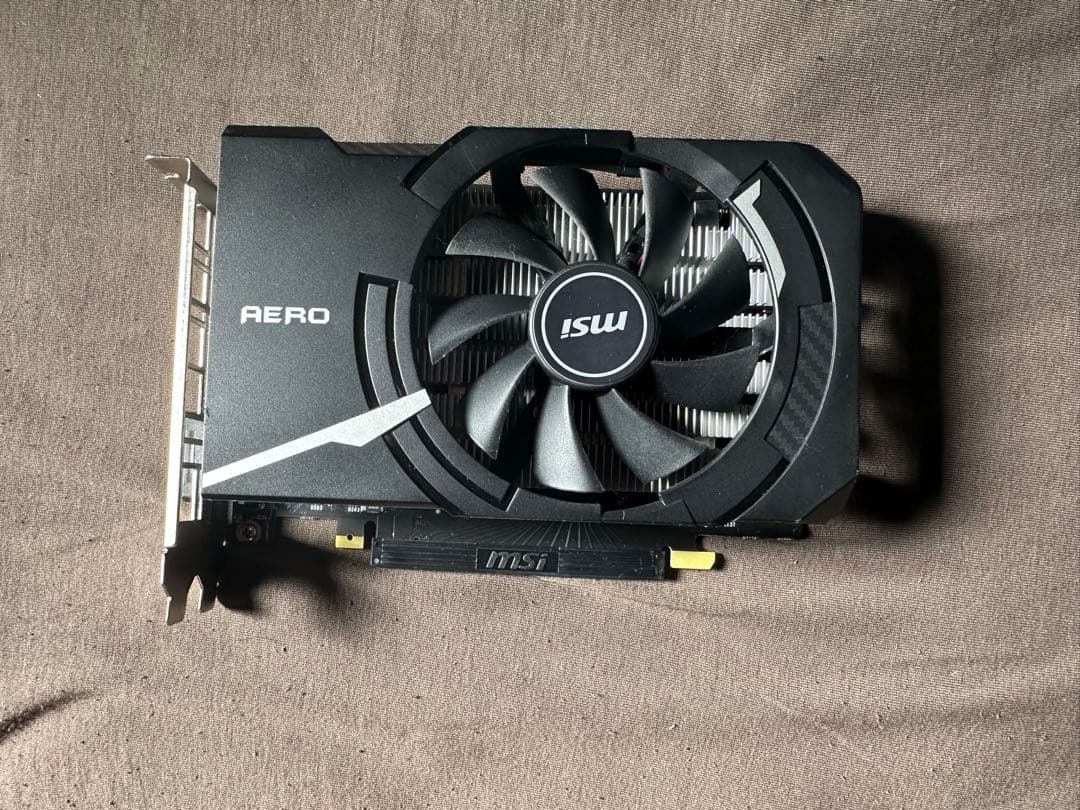 【値下げ中】GeForce GTX1650 グラフィックボード