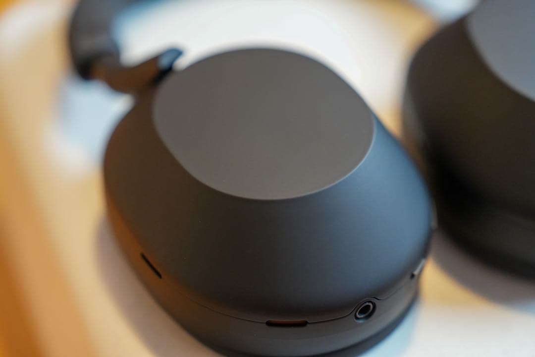 n*9様 【極美品】SONY WH-1000XM5 ワイヤレスヘッドホン