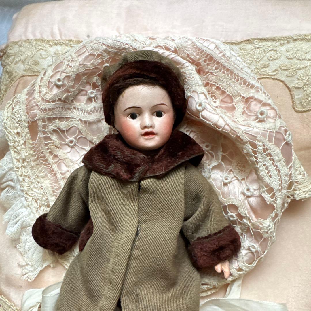フランスアンティークドール　ビスクヘッドドール　ミニョネット　フレンチドール