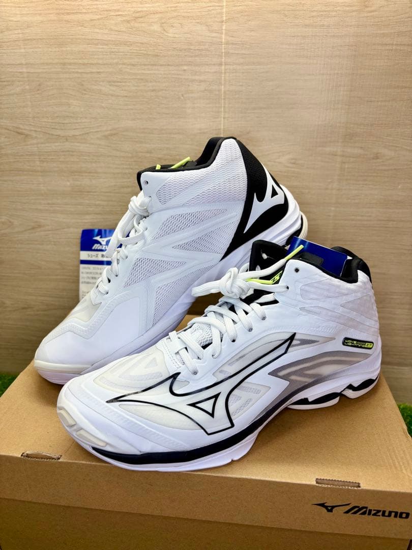 ミズノ バレーボール ウェーブライトニング Z7 V1GA225009 27cm