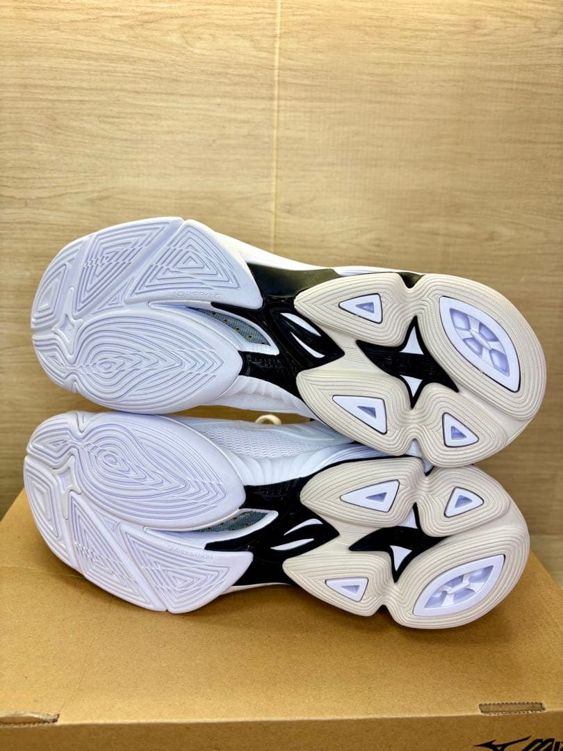 ミズノ バレーボール ウェーブライトニング Z7 V1GA225009 27cm