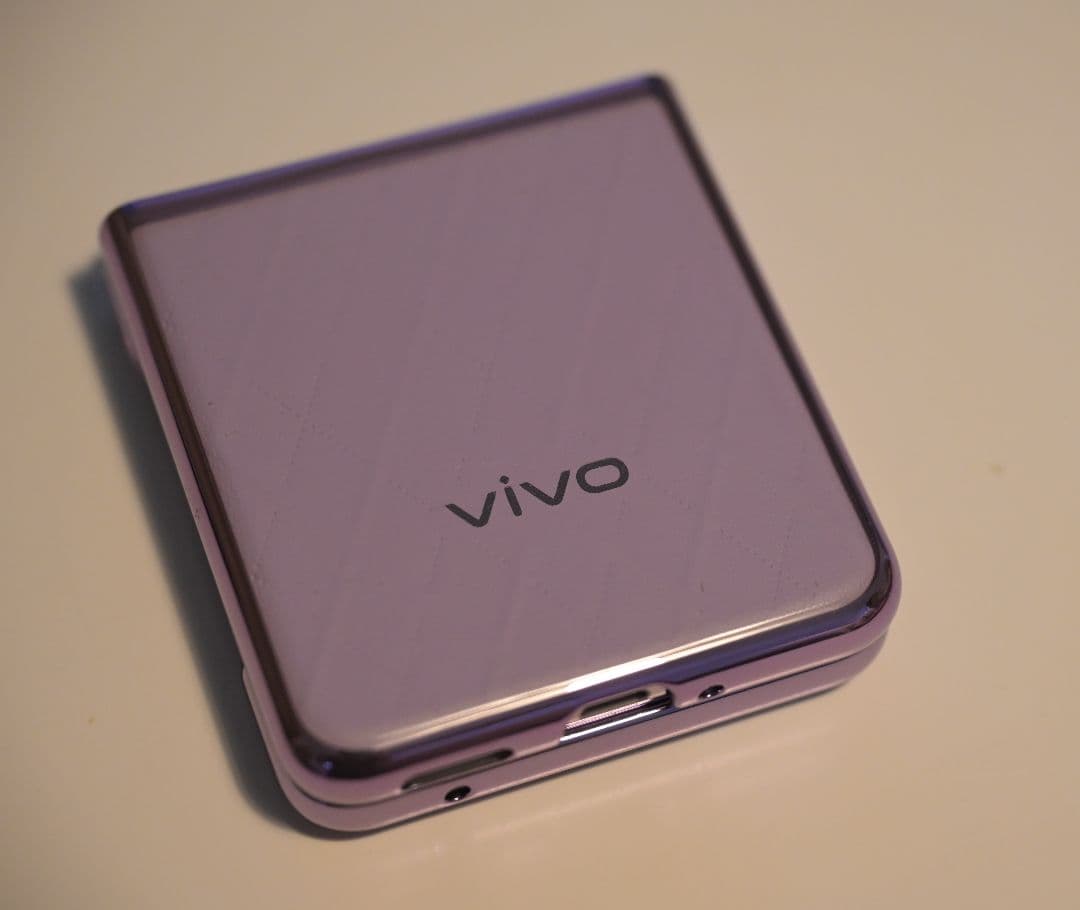 vivo X Flip パープル 折りたたみスマートフォン 本体