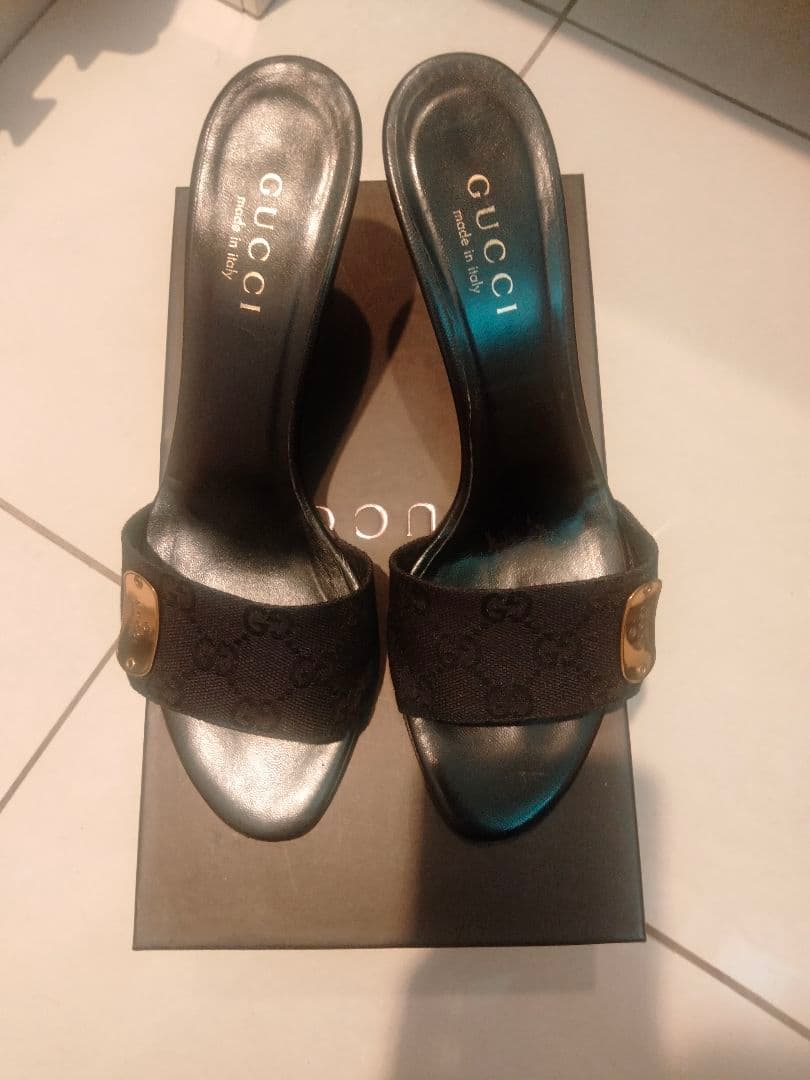 GUCCI　グッチ　ミュール　ブラック