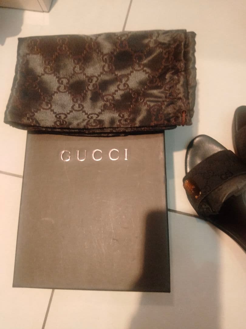 GUCCI　グッチ　ミュール　ブラック