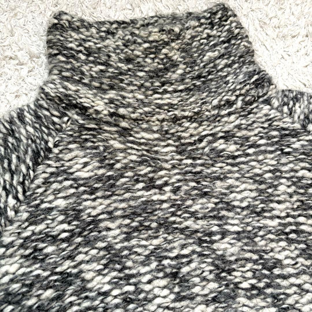 ★モヘア混合★ EMPORIO ARMANI ニット 厚手 イタリア製 白×黒