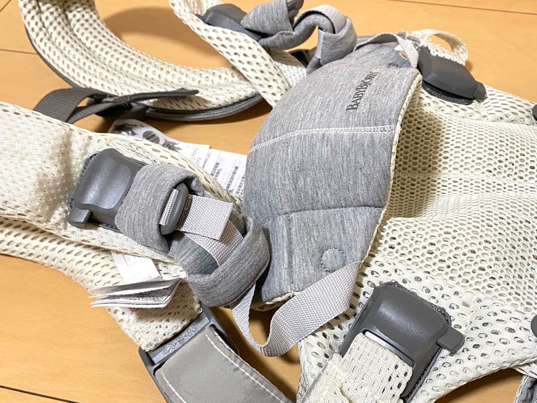 最上級モデル　BabyBjorn HARMONY ベビービョルン　ハーモニー