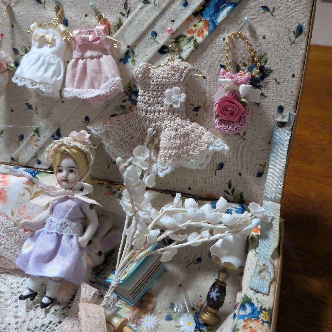 フランスビンテージソーイングボックス入りプレデーションボックス