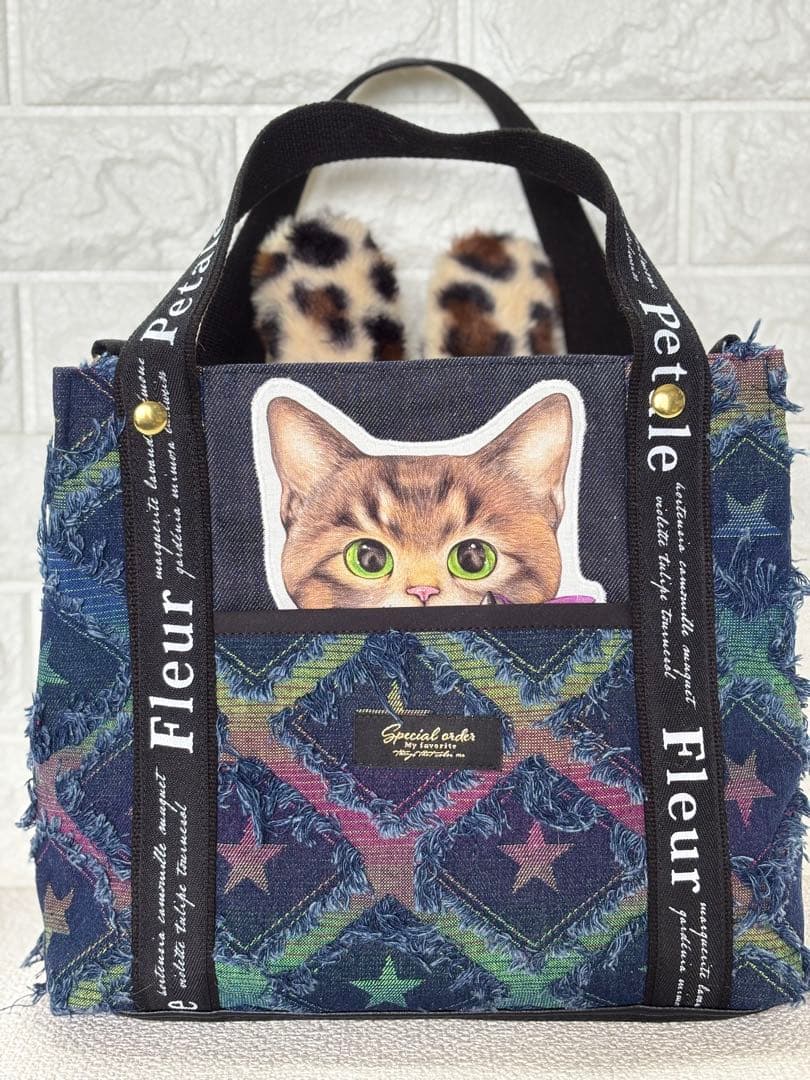 ゆ*ら様 コヤンイサムチョン　ハンドメイデニムトートバッグ　ヒョウ柄サンダーちゃ