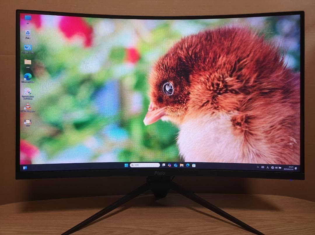 Pixio PXC279 湾曲ゲーミングモニター 27型 240Hz 美品