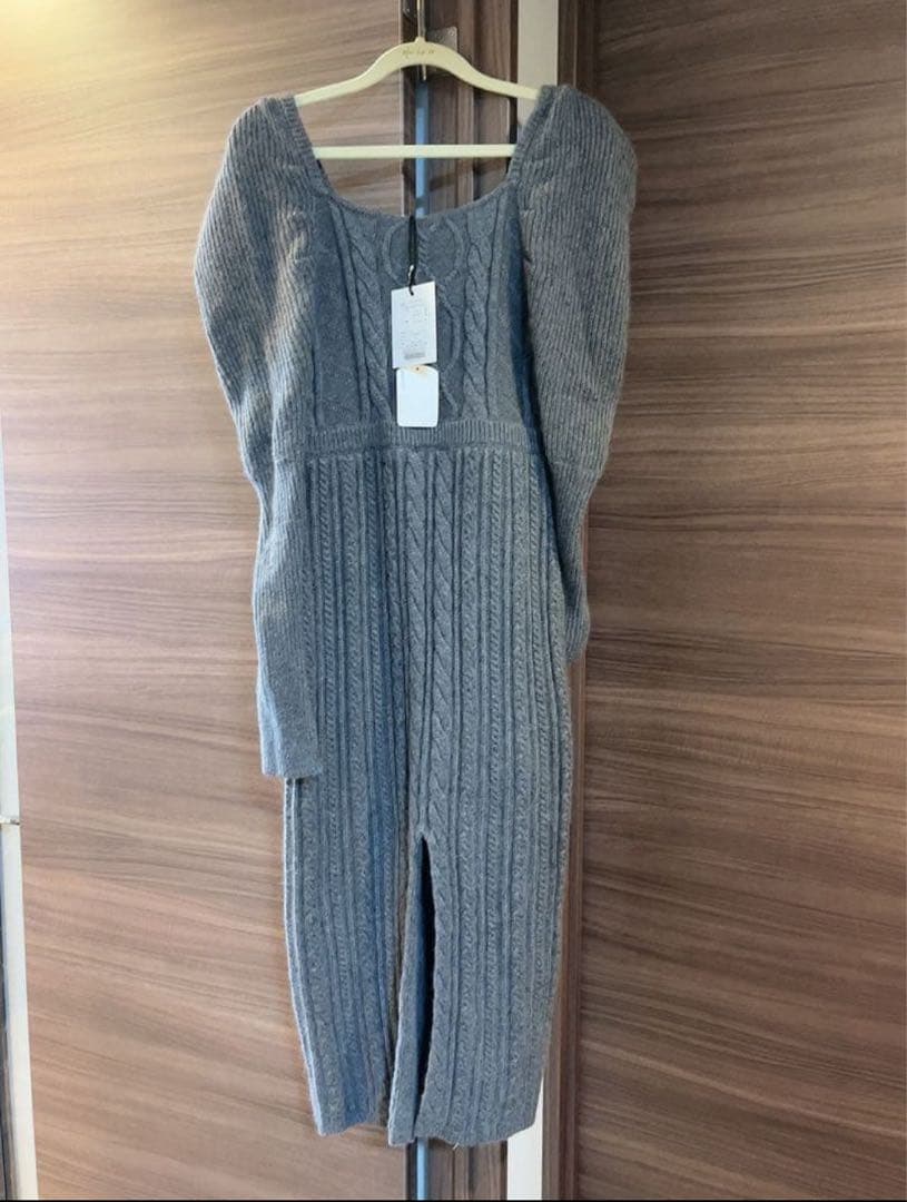 新品タグ付Her lip to Bambina Cable Knit Dress