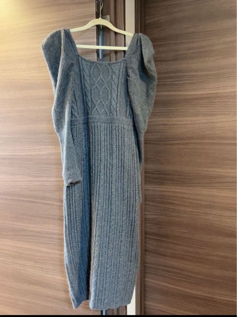 新品タグ付Her lip to Bambina Cable Knit Dress