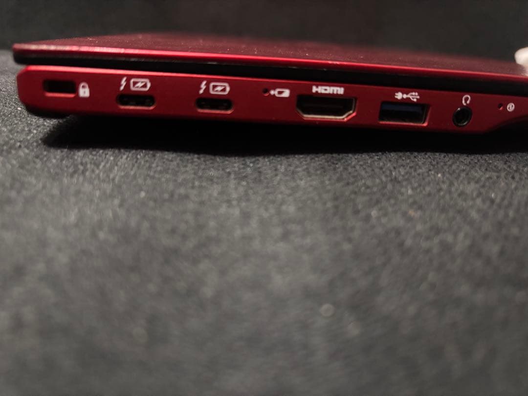 FUJITSU LIFEBOOK UH series ノートPC UH93/E3