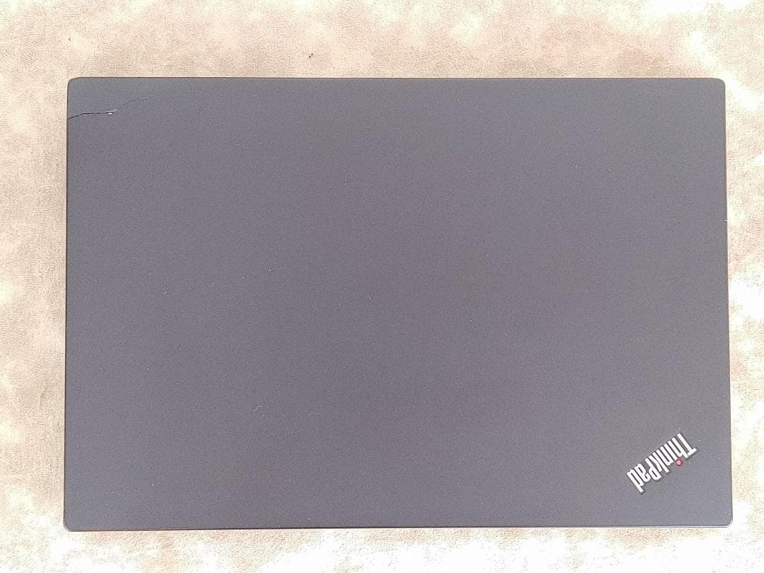 【ジャンク】ThinkPad X280 Core i7、天板ひび割れ