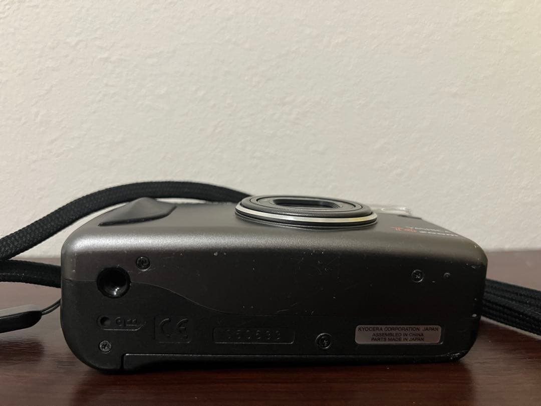 フィルムカメラ KYOCERA YASHICA T4 zoom