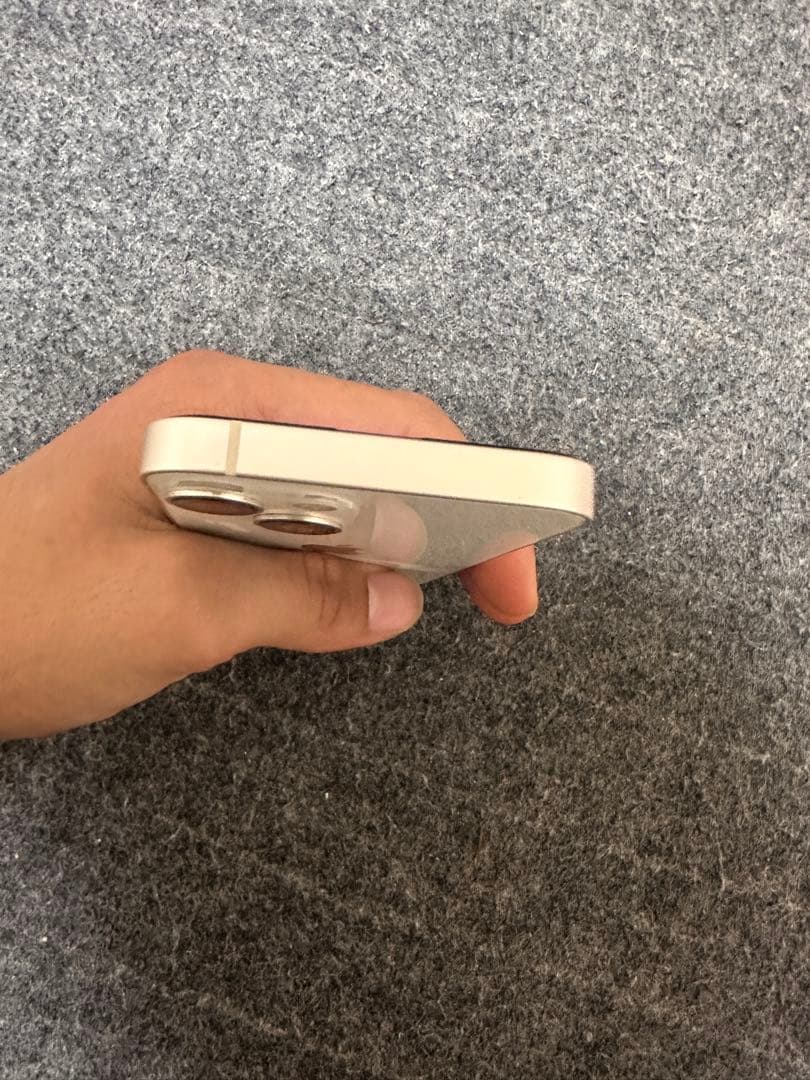 iPhone 13 mini 128GB 販売中（日本語）