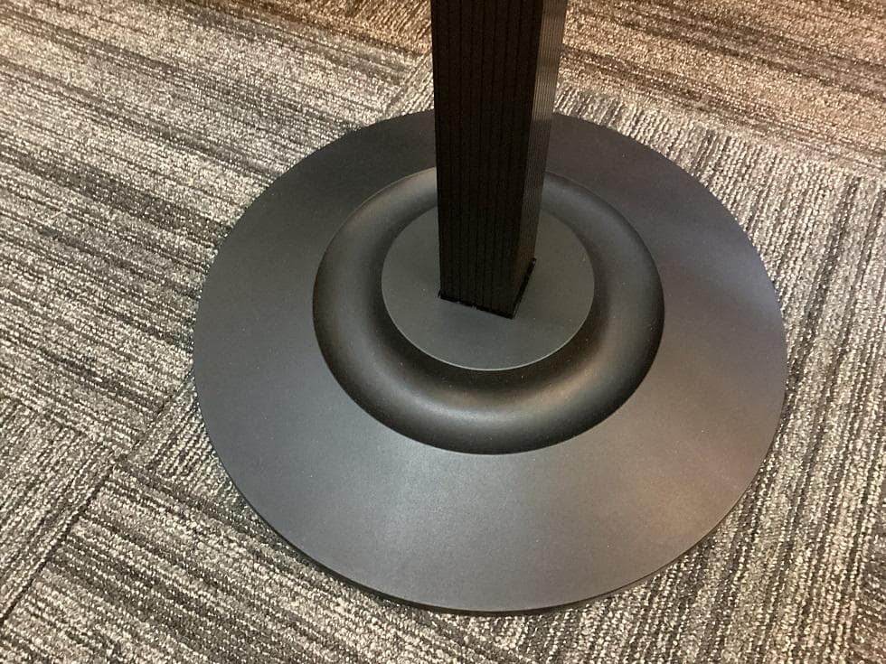 イタリア製　カルテル　セグメンティ　コートハンガー　クローズスタンド　ブラック