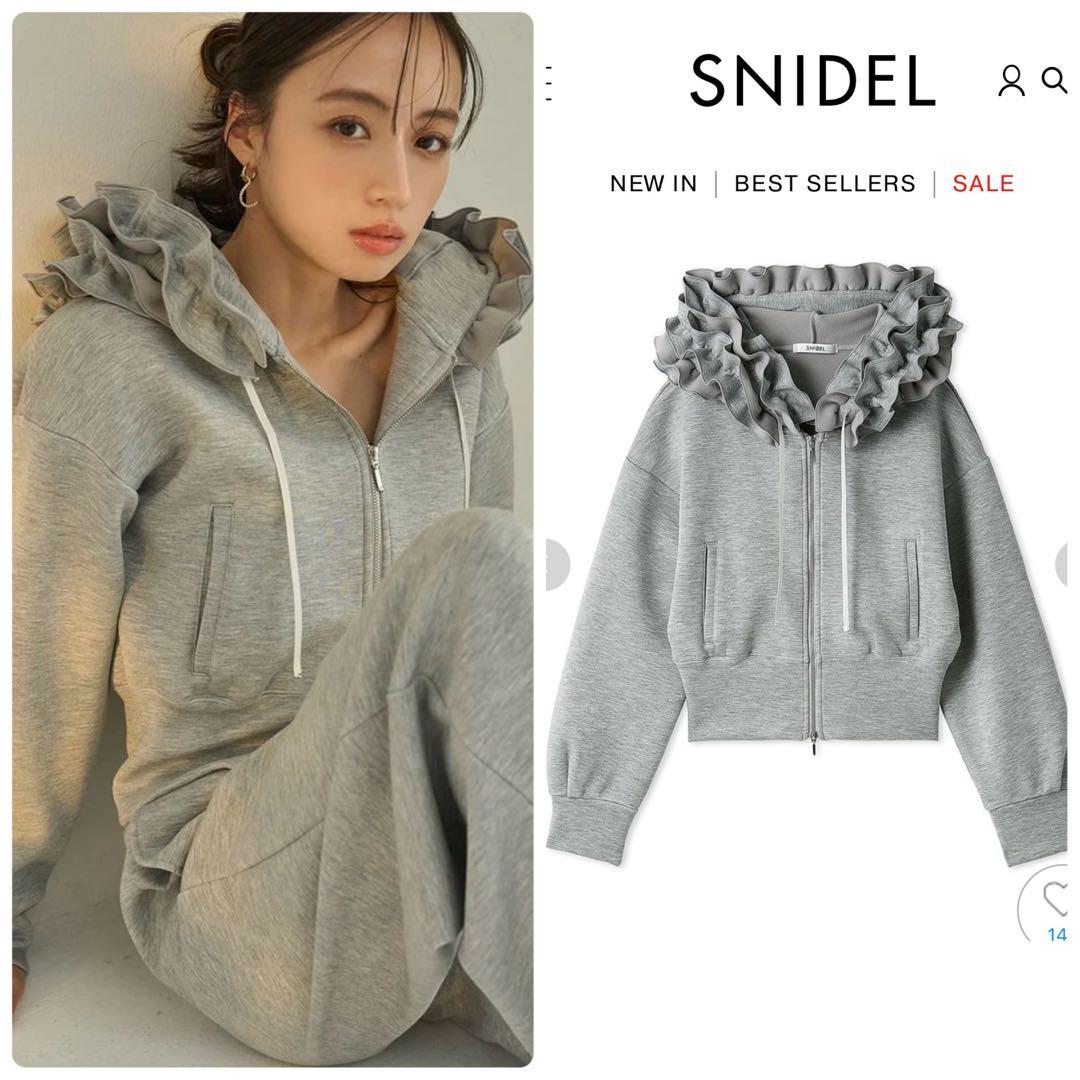 新作新品♥️ SNIDEL スナイデル フリルショートジップパーカー