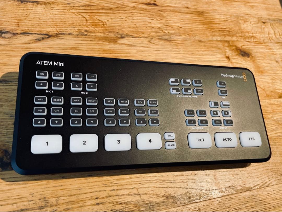 [ほぼ新品・箱付属品完備]Blackmagic Design ATEM Mini