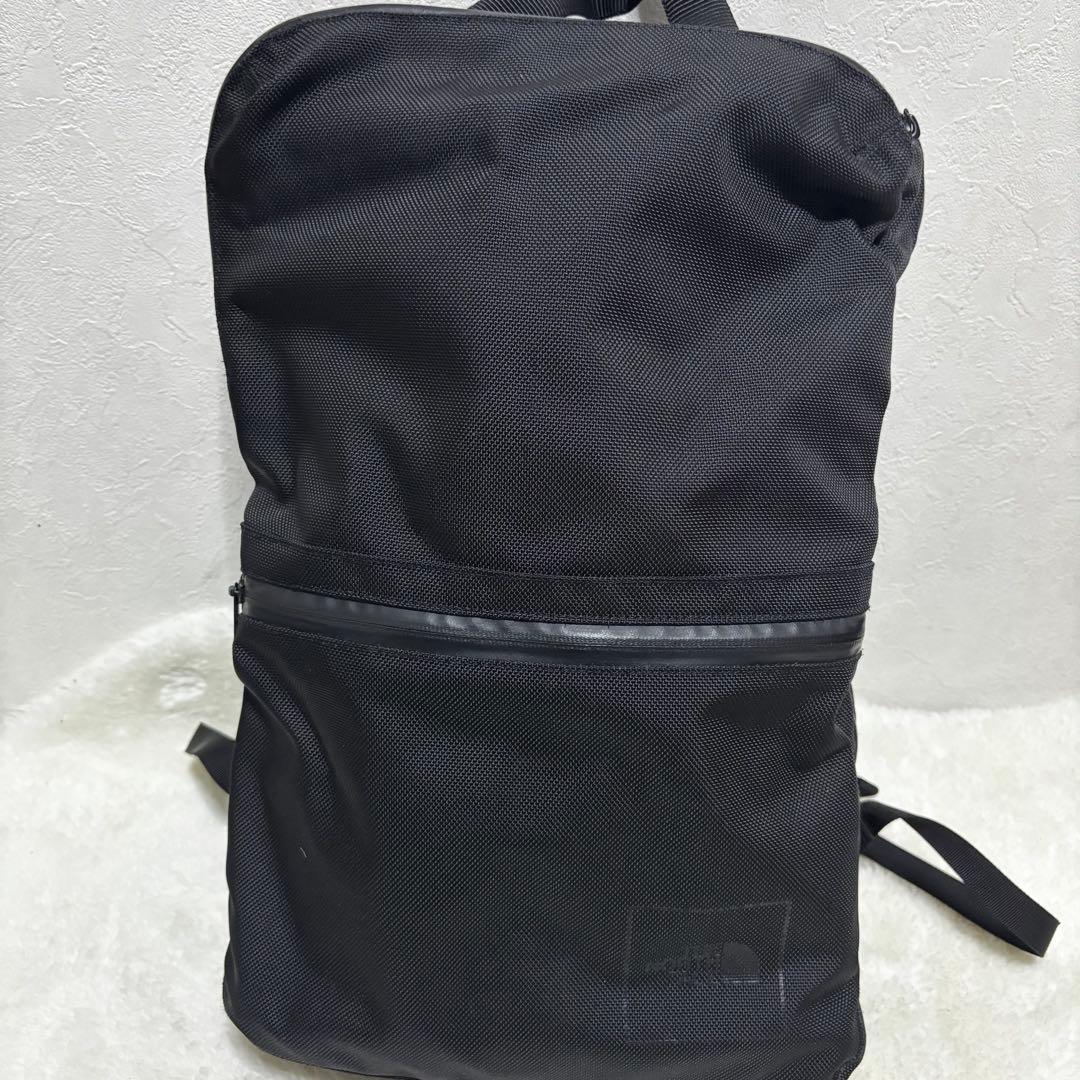 廃盤　NM81212 THE NORTH FACE シャトルデイパック 黒 3層