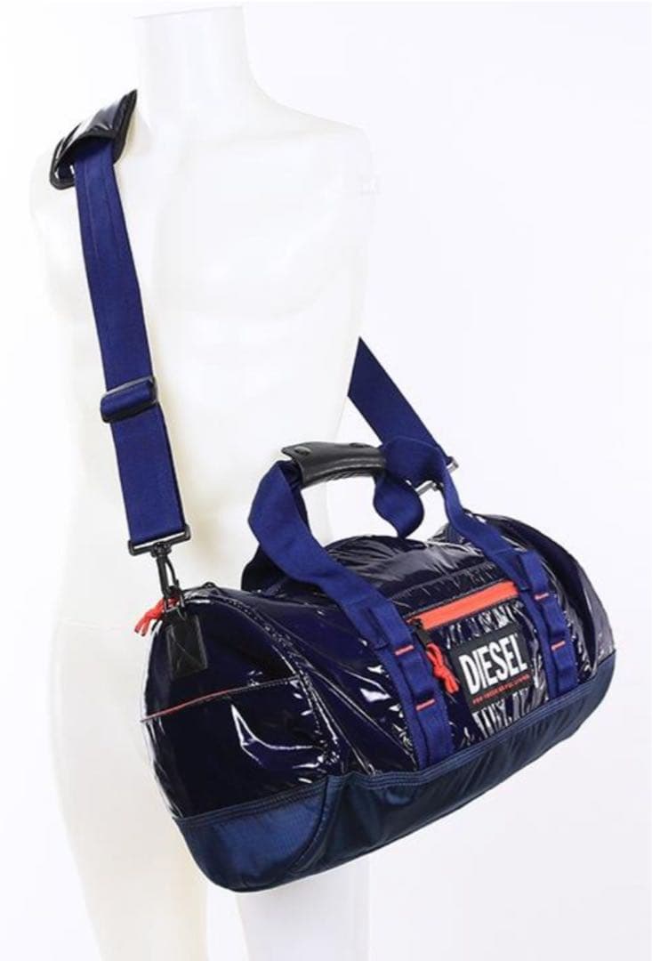 ディーゼル　ボストンバック　未使用に近い